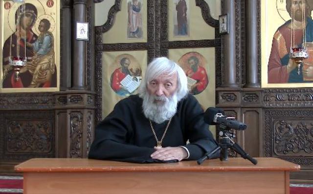 Архангельский священник обвинил президента страны в лицемерии