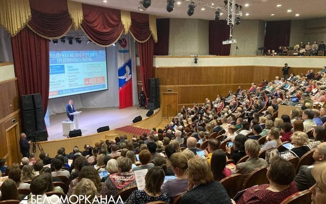 Глава Северодвинска Игорь Арсентьев публично выступил перед горожанами с годовым отчётом-2024