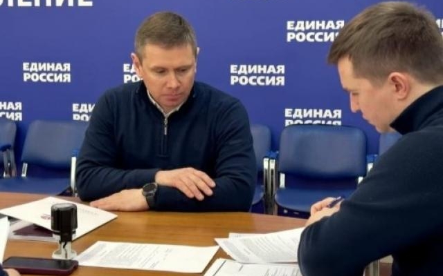 Глава Северодвинска Игорь Арсентьев подал документы для участия в праймериз ЕР