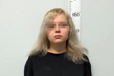 В Северодвинске мошенники обманули мать погибшего бойца СВО. Пойман курьер