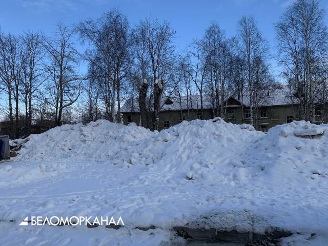 Беломорканал северодвинск tv29. Много снега Северодвинск. Весну видно. Наблюдение зимой ( большие сугробы , снег липкий .......